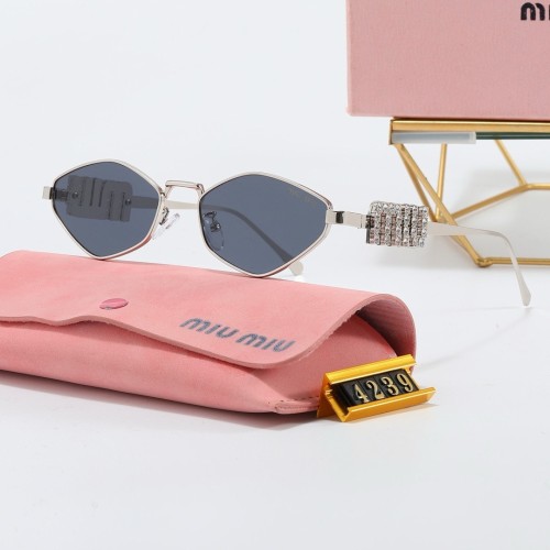 Miu Miu Sunglasses AAA-960