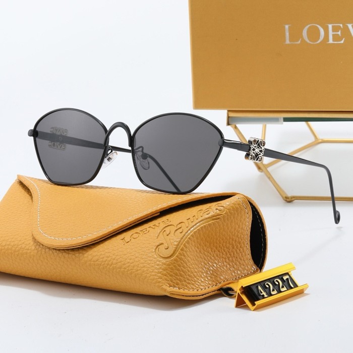 Loewe Sunglasses AAA-335