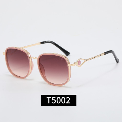 Dior Sunglasses AAA-555