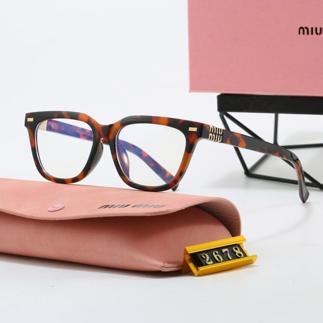 Miu Miu Sunglasses AAA-892