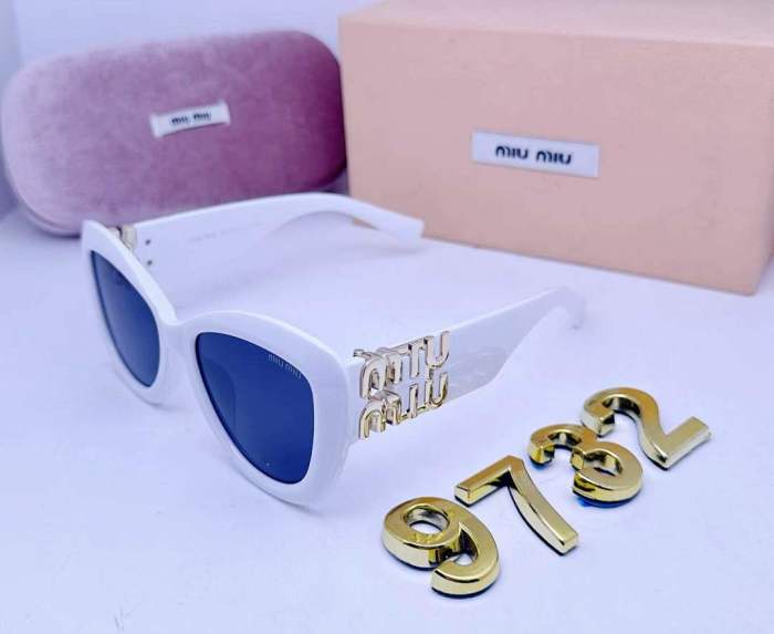 Miu Miu Sunglasses AAA-477