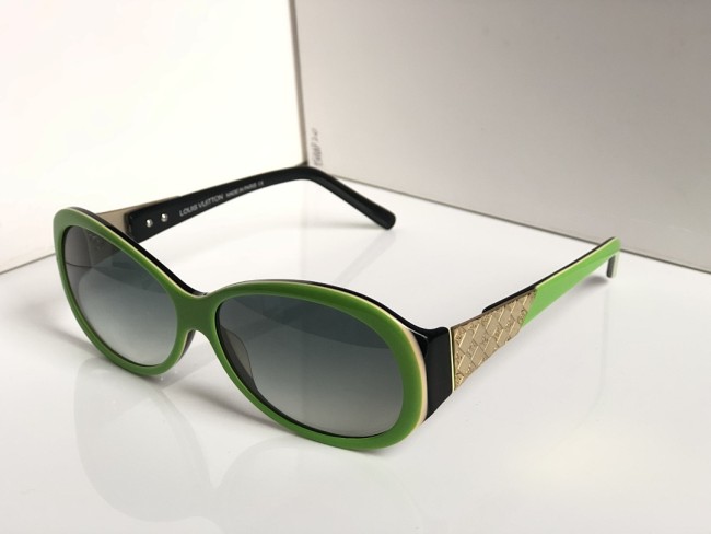 LV Sunglasses AAA-1501