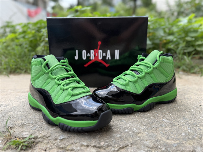 Authentic Air Jordan 11 Retro Celits