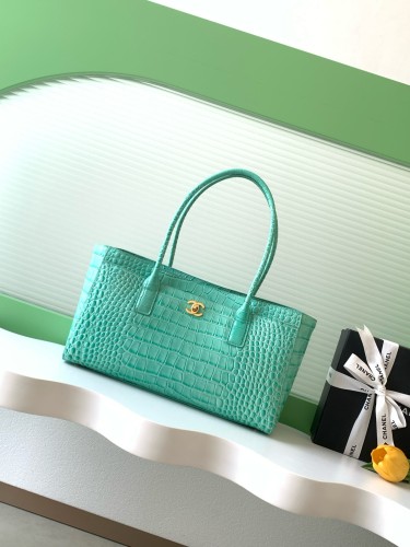 CHNL High End Quality Bag-706