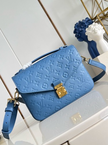 LV High End Quality Bag-2543
