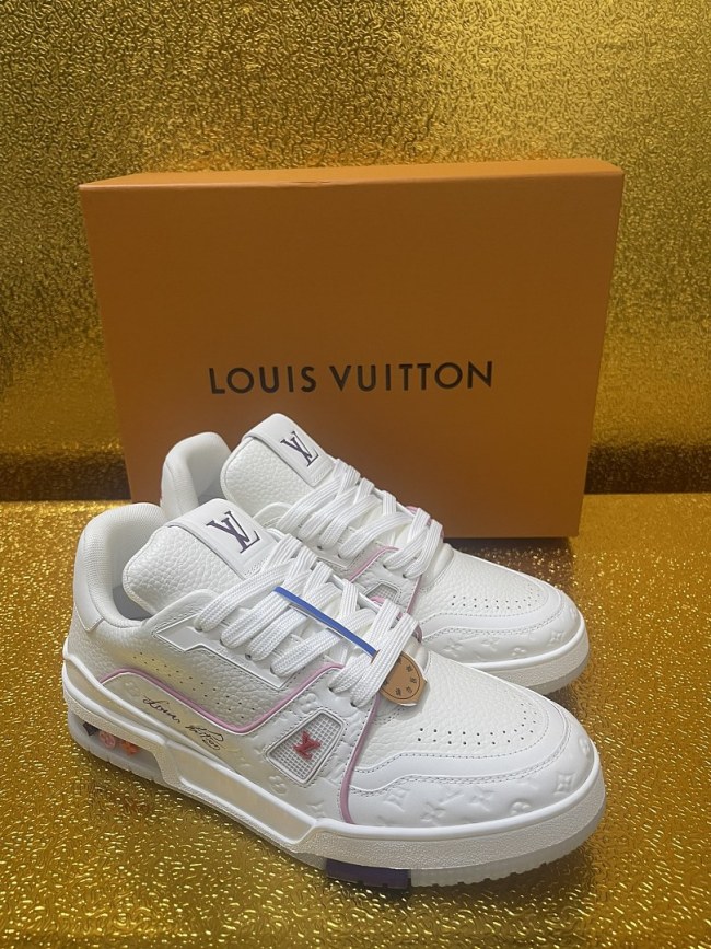 LV Men shoes 1：1 quality-5220