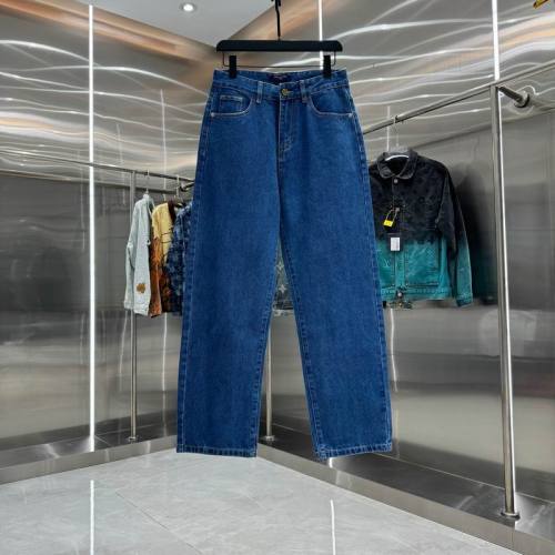 LV men jeans AAA quality-324