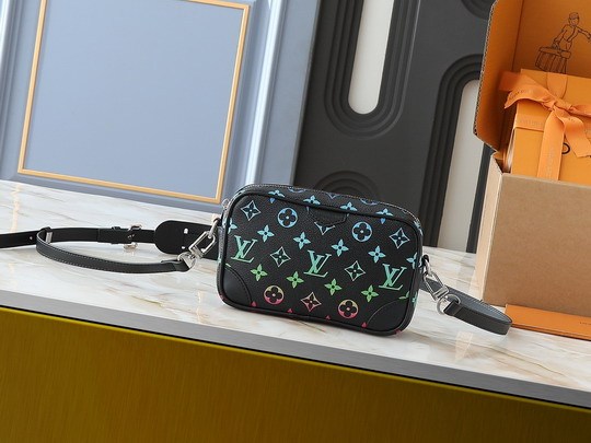 LV Hangbags AAA Quality-1268