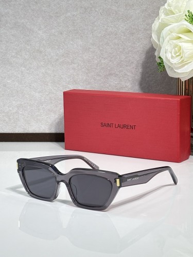YL  Sunglasses AAAA-1999