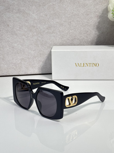 V Sunglasses AAAA-749