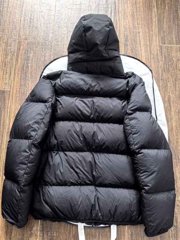 Moncler Down Coat men-2313