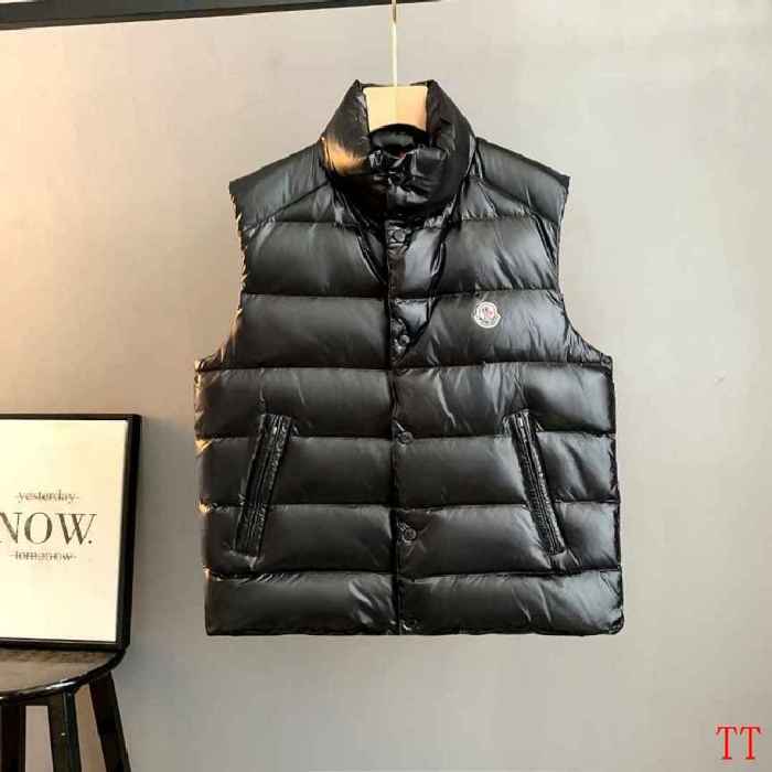 Moncler Down Vest men-234