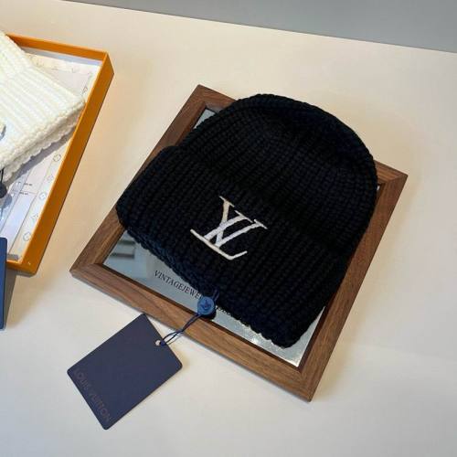 LV Hats AAA-2028
