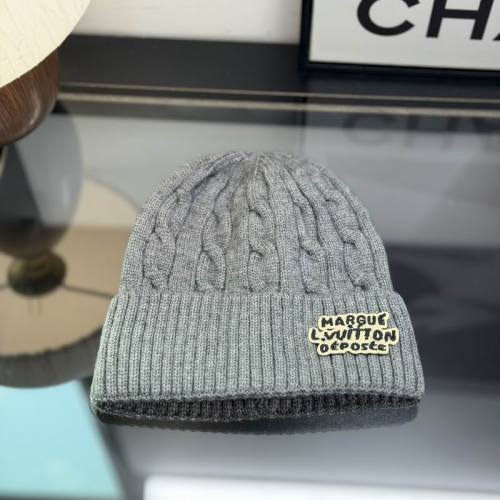LV Hats AAA-1820