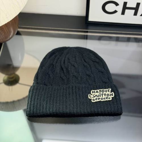 LV Hats AAA-1811