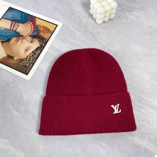LV Hats AAA-1818