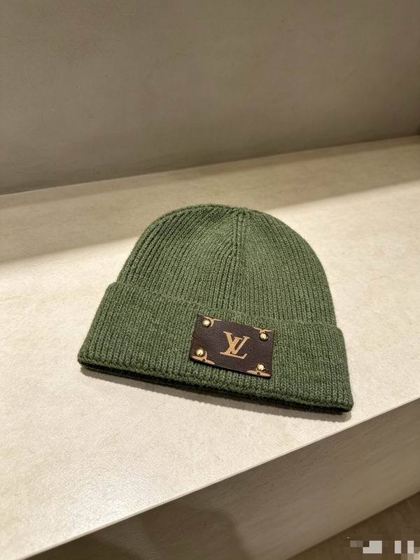 LV Hats AAA-1868