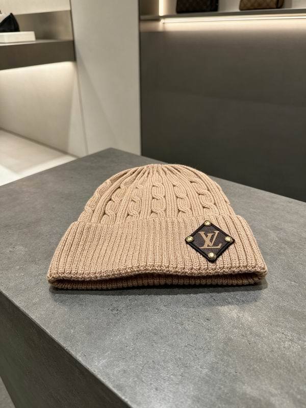 LV Hats AAA-2018