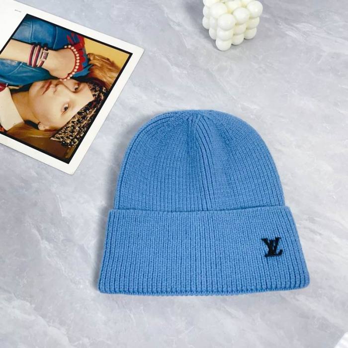LV Hats AAA-1812