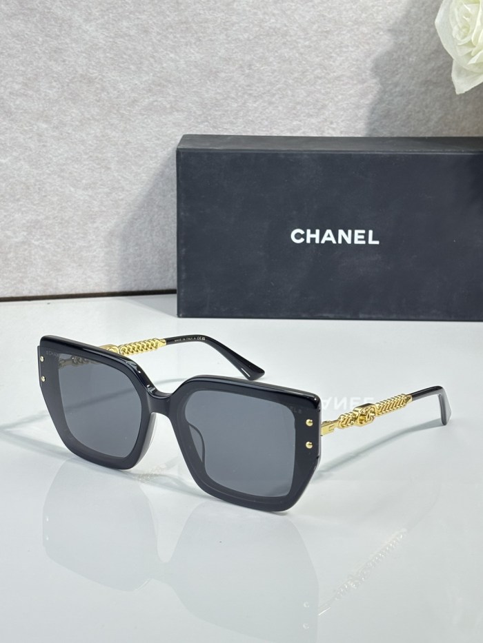 CHNL Sunglasses AAAA-8428