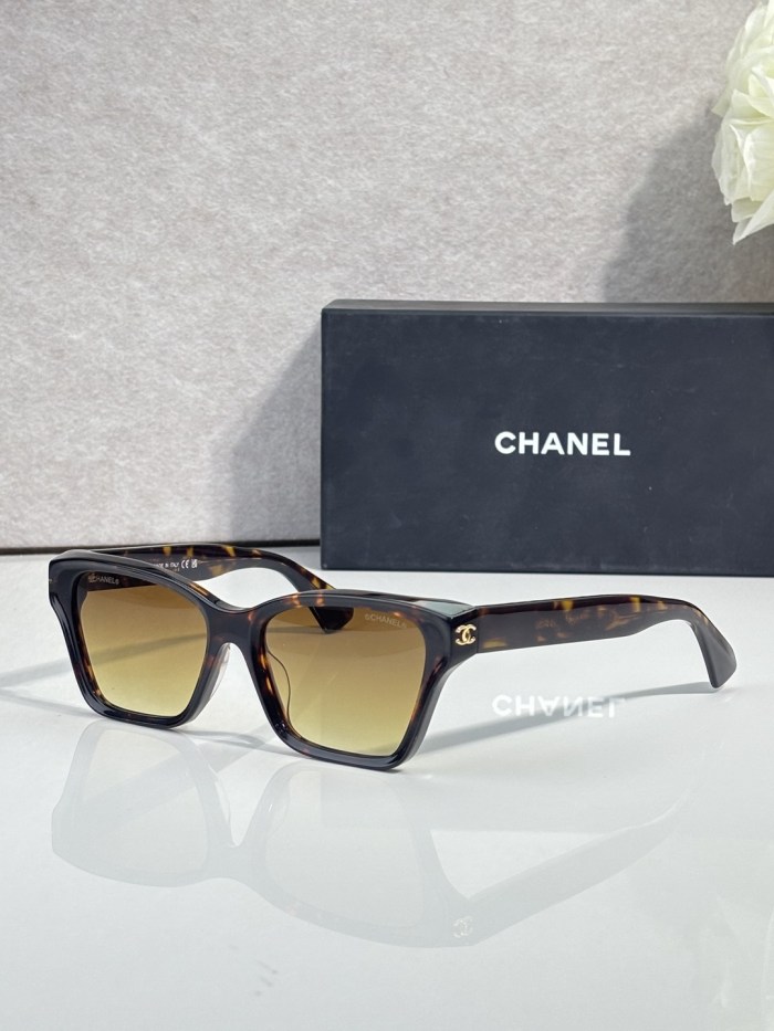 CHNL Sunglasses AAAA-8361