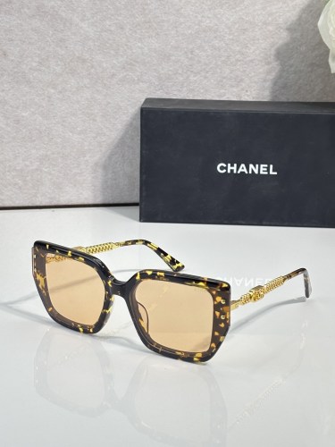 CHNL Sunglasses AAAA-8427