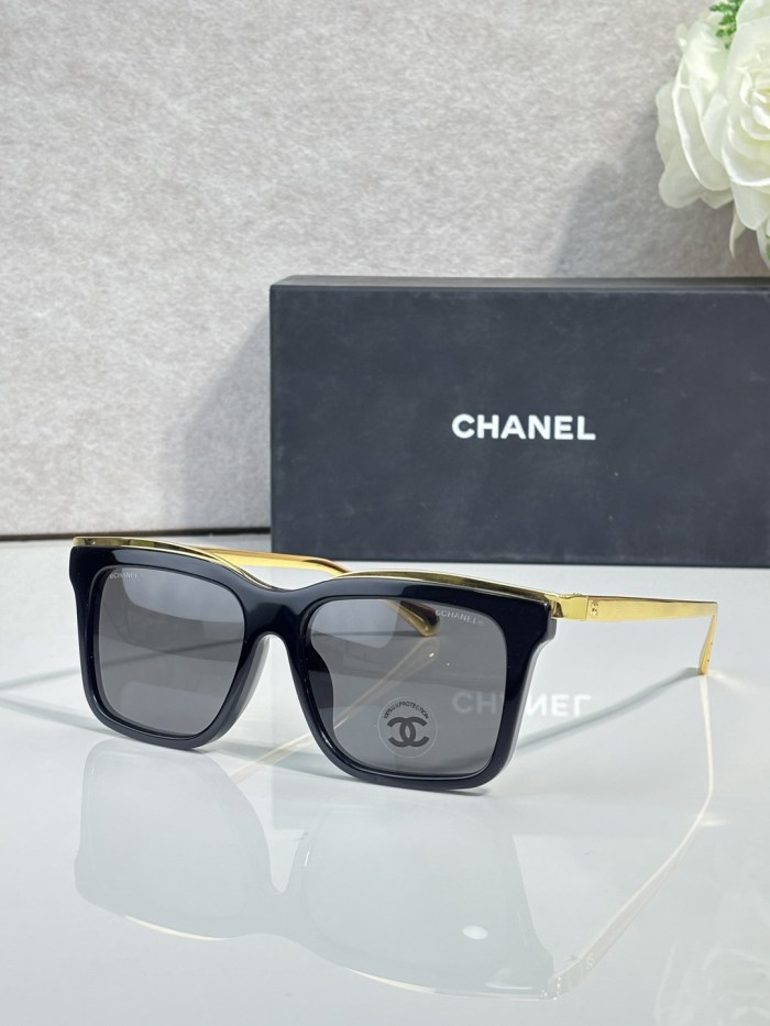 CHNL Sunglasses AAAA-8380