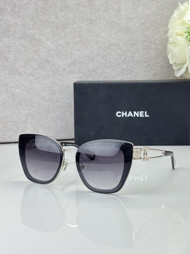 CHNL Sunglasses AAAA-8420
