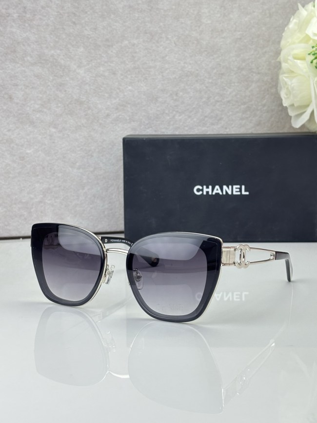 CHNL Sunglasses AAAA-8420