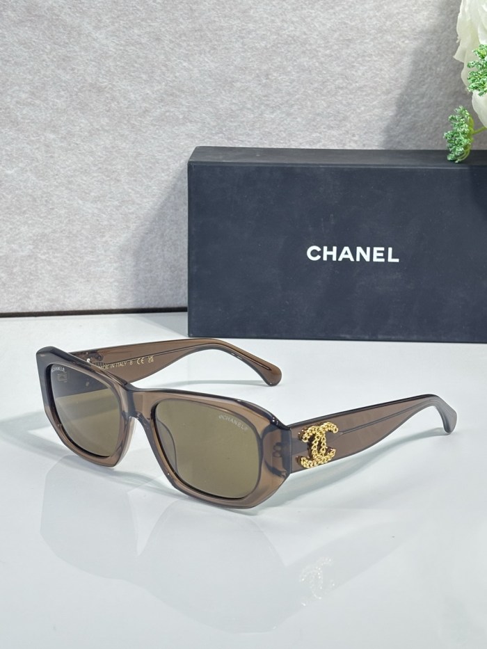 CHNL Sunglasses AAAA-8384