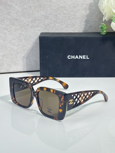 CHNL Sunglasses AAAA-8409