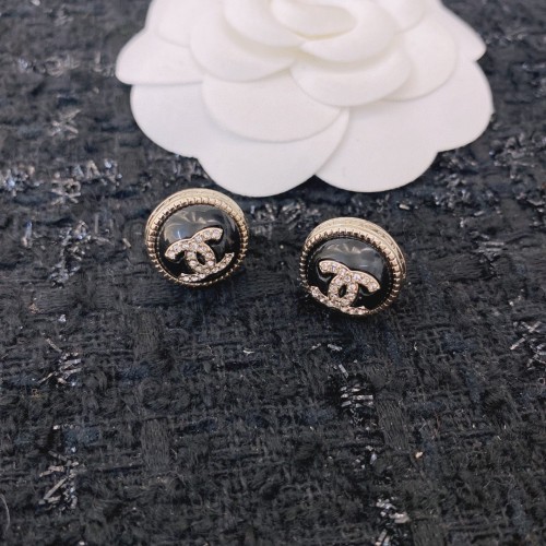 Crystal black pearl letter earrings