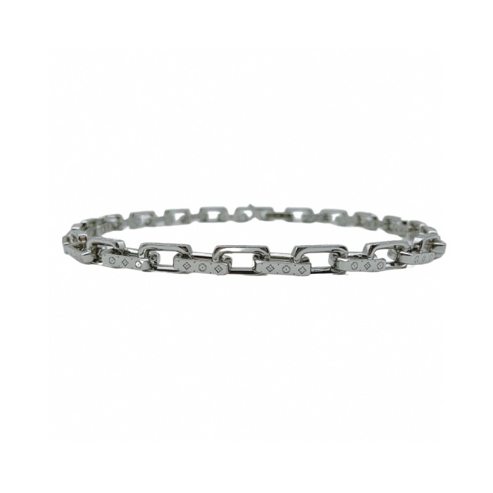 Silver Metallic Cutout Necklace
