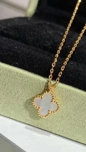 1:1 quality version Mini Onyx Necklace