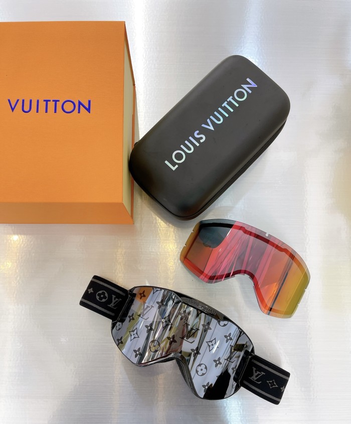1:1 quality version  YR Outdoor Mountaineering Ski Adjustable Ski Goggles