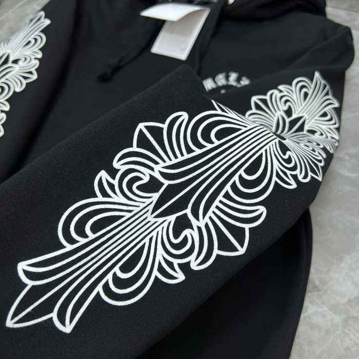 A glow-in-the-dark print hoodie from Malibu
