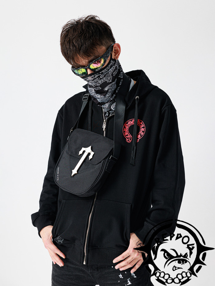  Red horseshoe cross zipper hoodie