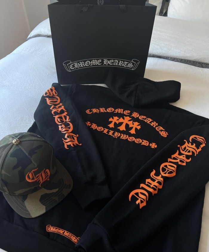 1:1 quality version Triple Cross Sanskrit Pullover Sweatshirt