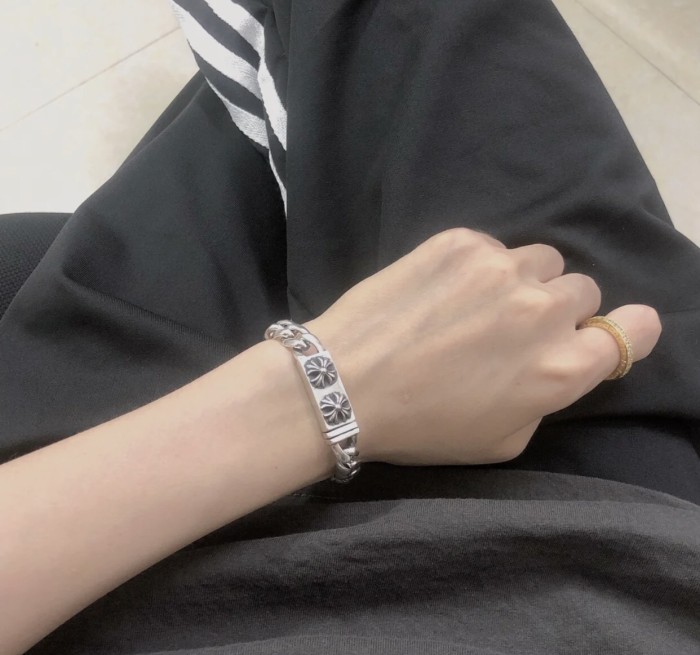Double Cross Pin Smooth Cuban Bracelet