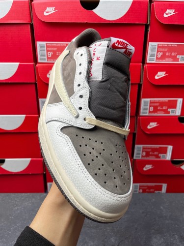 1:1 quality versionWhite Brown Low Top Casual Board Shoes