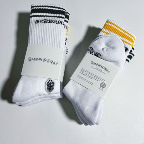 1:1 quality version Embroidered mid-calf socks 3 pairs