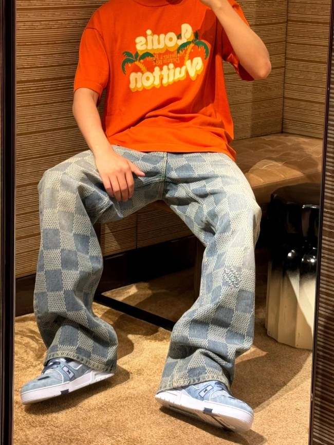 1:1 quality versionCheckered jeans