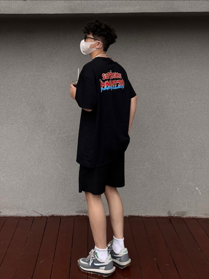SS22 Week 19 Manhattan Tee 2 colors