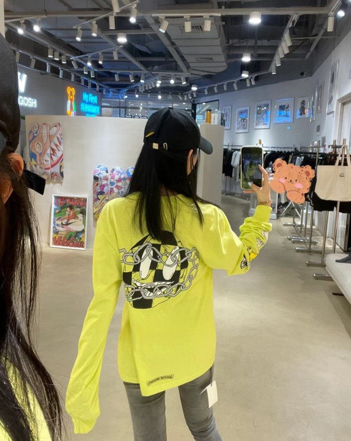 1:1 quality version Apple Green Graffiti Print Long Sleeve T-Shirt