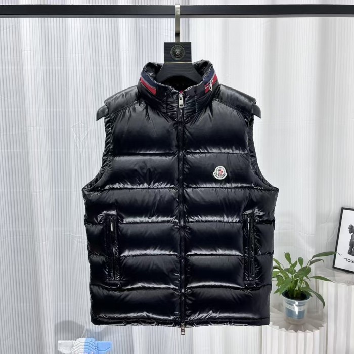 1:1 quality version   Zipper collar Down vests with NFC tag
