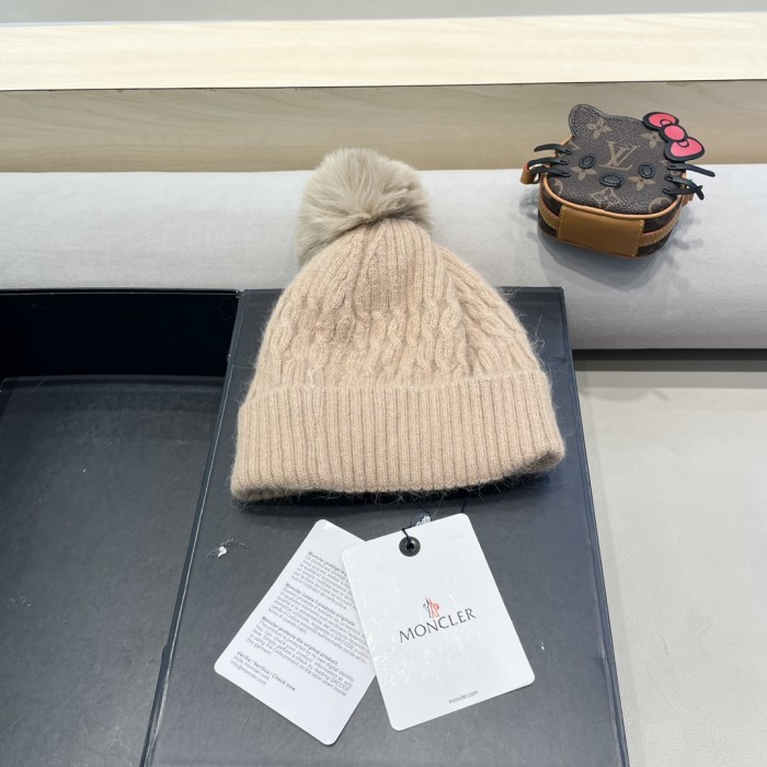 1:1 quality version Twisted Knit Padded Cold beanie 4 colors