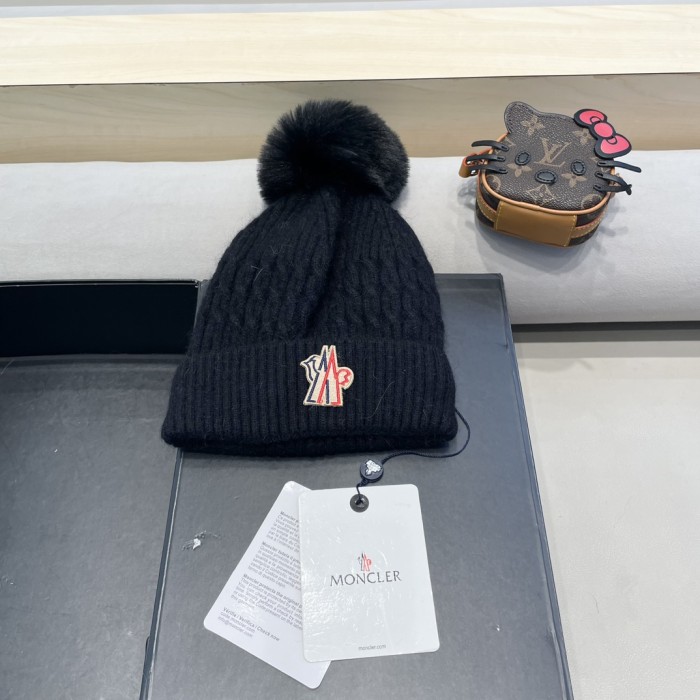 1:1 quality version Twisted Knit Padded Cold beanie 4 colors