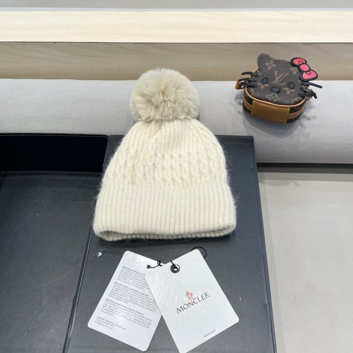 1:1 quality version Twisted Knit Padded Cold beanie 4 colors