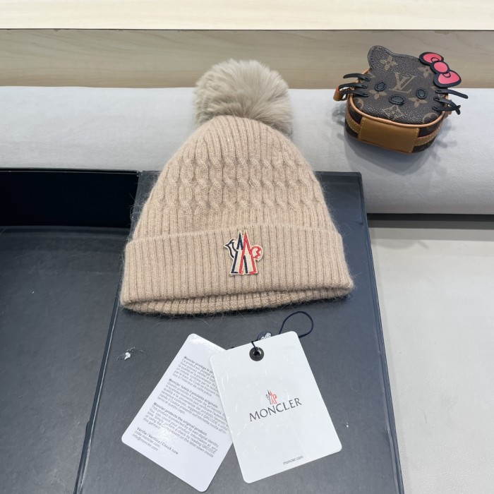 1:1 quality version Twisted Knit Padded Cold beanie 4 colors