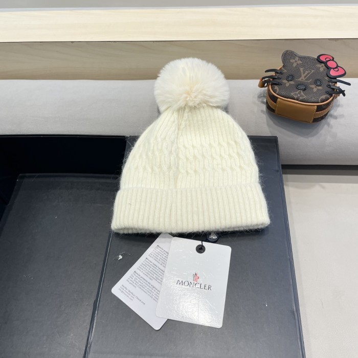 1:1 quality version Twisted Knit Padded Cold beanie 4 colors